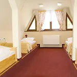 Gorski Kuznice Bed & Breakfast 3*