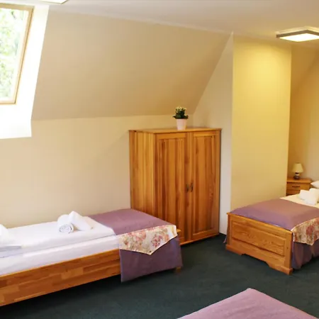 Oda ve Kahvaltı Gorski Kuznice 3*