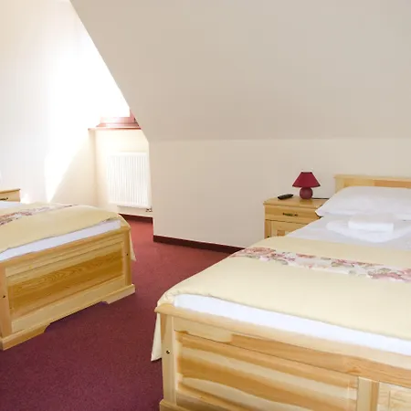 Górski Kuźnice 3*