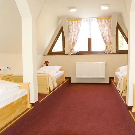 Gorski Kuznice Bed & Breakfast 3*