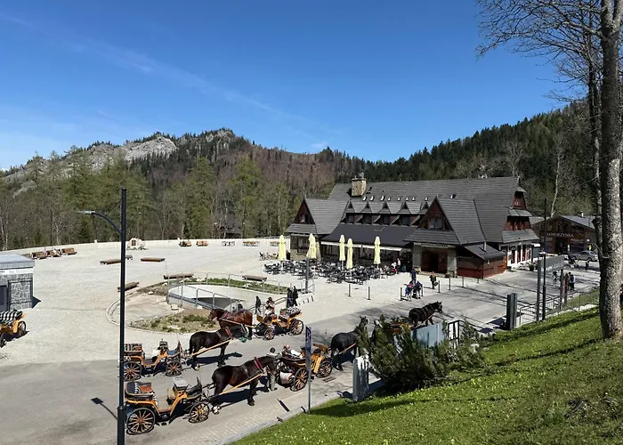 לינה וארוחת בוקר Gorski Kuznice